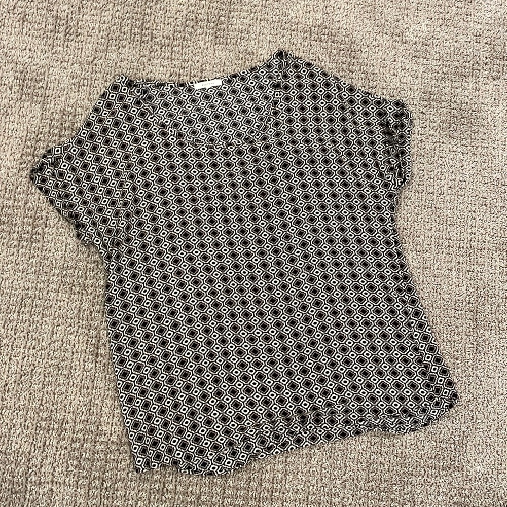 Black / brown patterned blouse